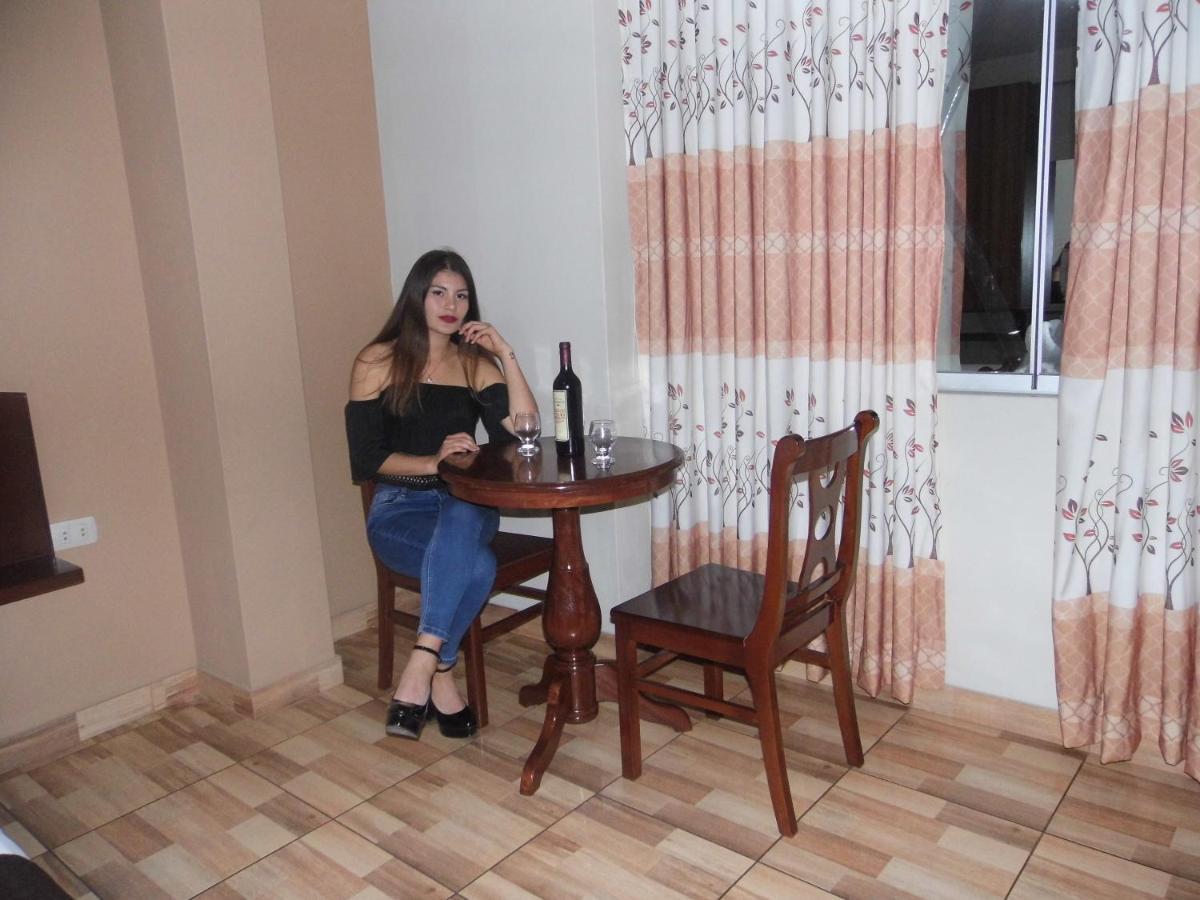 Hotel Real Чімботе Екстер'єр фото